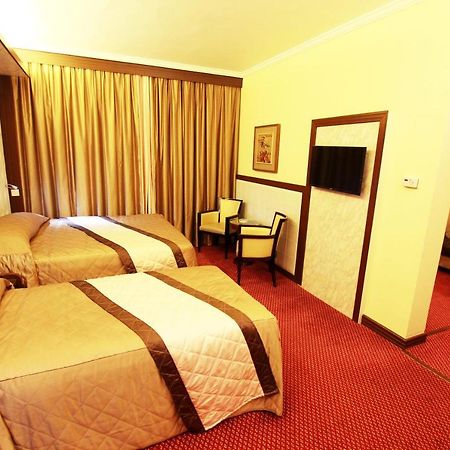 Al Khaleej Grand Hotel Dubaï Extérieur photo