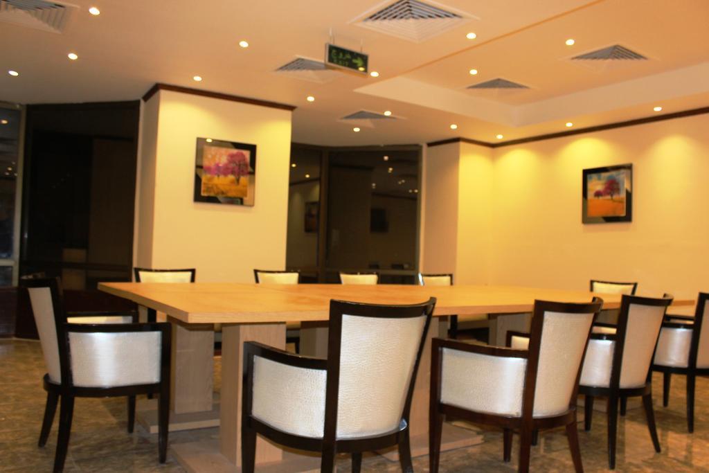 Al Khaleej Grand Hotel Dubaï Extérieur photo