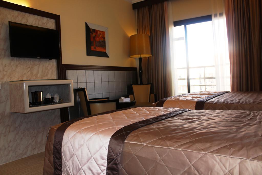 Al Khaleej Grand Hotel Dubaï Extérieur photo