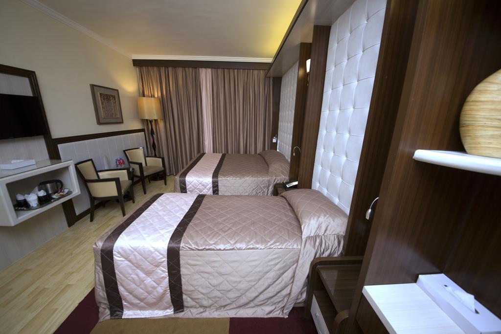 Al Khaleej Grand Hotel Dubaï Extérieur photo