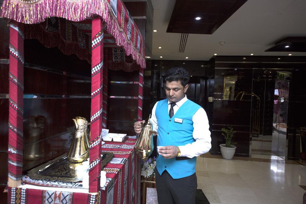 Al Khaleej Grand Hotel Dubaï Extérieur photo